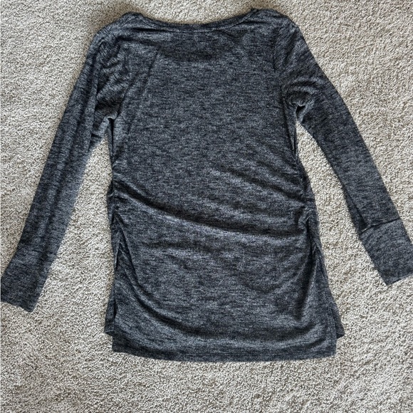 Maternity Long Sleeve Top Charcoal Gray Fall maternity shirt soft Size Large - Picture 8 of 10